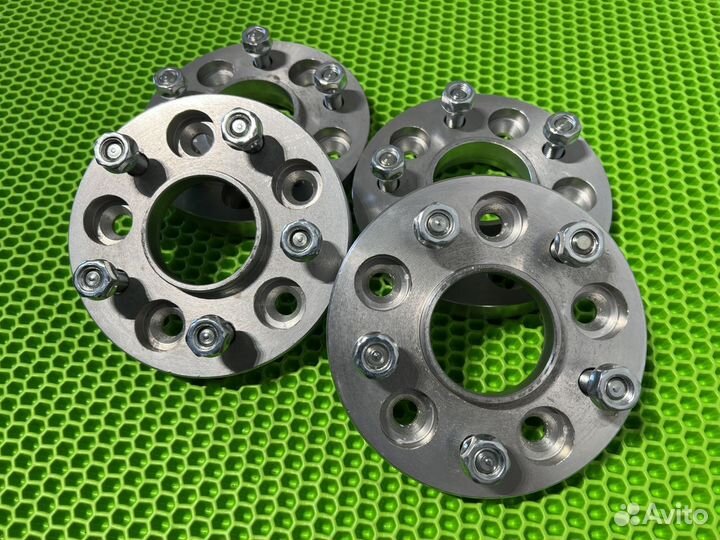 Проставки 5х114,3 20 мм. Mazda Mitsubishi Hyundai