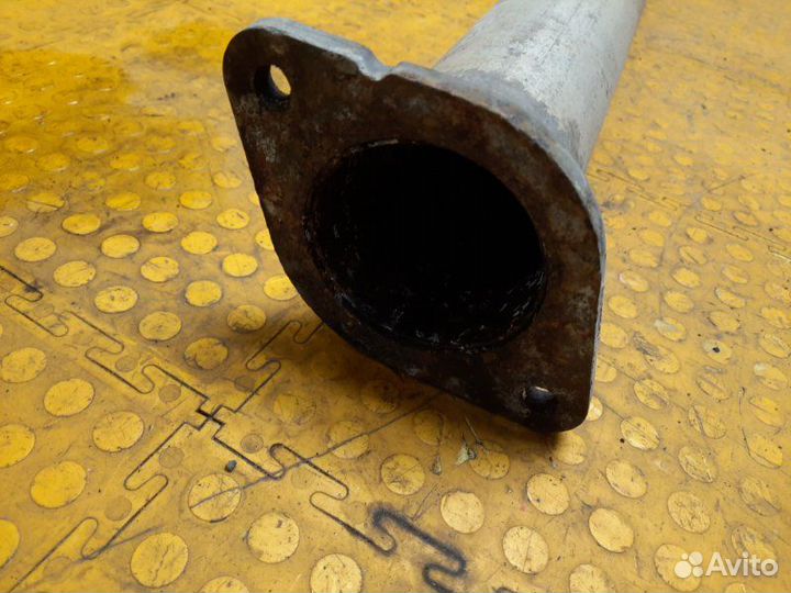 Б/У Труба выхлопная В хорошем состоянии