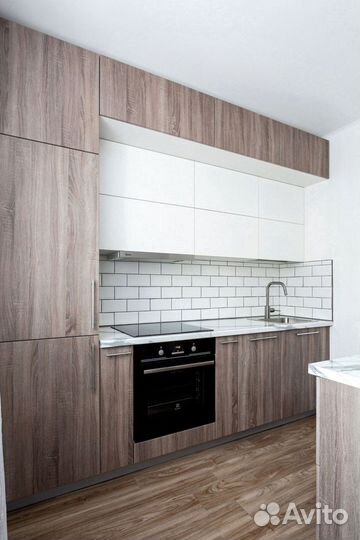 Кухня в потолок на заказ