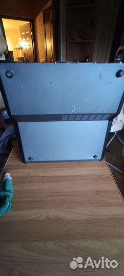 Alto APM120 активный микшерный пульт, 2х500 Вт