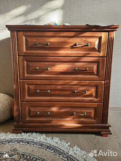 Кровать 2х спальная с комодом и 2 тумбами