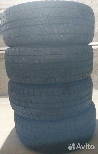 Toyo Observe Garit GIZ 205/55 R16