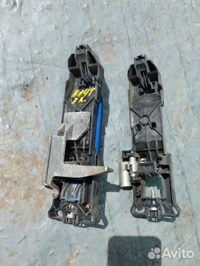 Ручка задняя левая Ниссан Ноут Е11