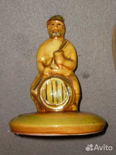 Пивная кружка,штоф Бочка с казаком керамика СССР