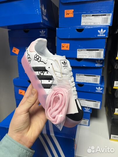 Кроссовки Adidas х hello kitty