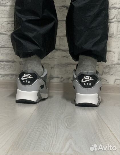 Кроссовки Nike air max