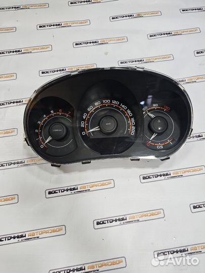Щиток приборов LADA vesta