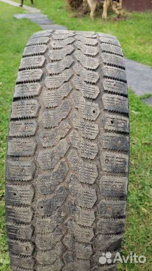 Yokohama 104ZR 225/65 R17