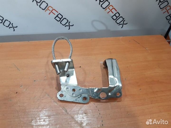 Кронштейн Mercedes S-Class W222 OM642 3.0 CDI 2015