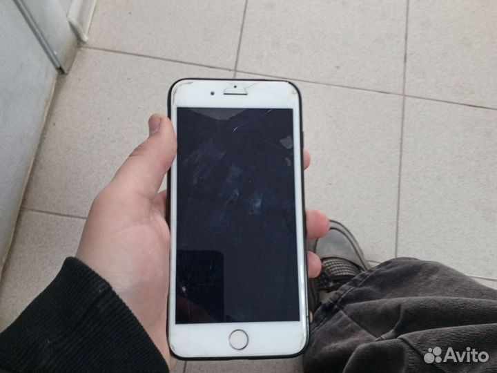 iPhone 8 Plus, 128 ГБ