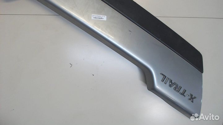 Накладка под номер Nissan X-Trail (T31), 2007