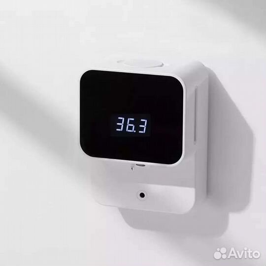 Умный дозатор жидкого мыла с датчиком температуры