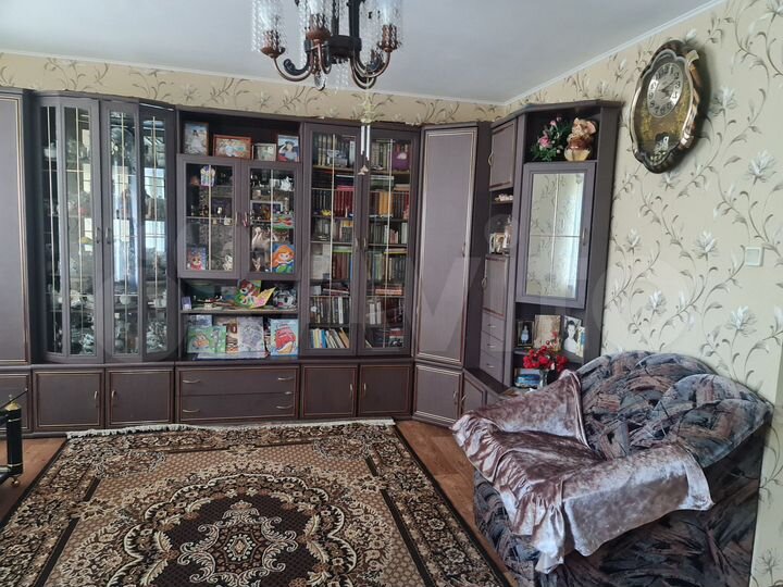 3-к. квартира, 79 м², 2/5 эт.