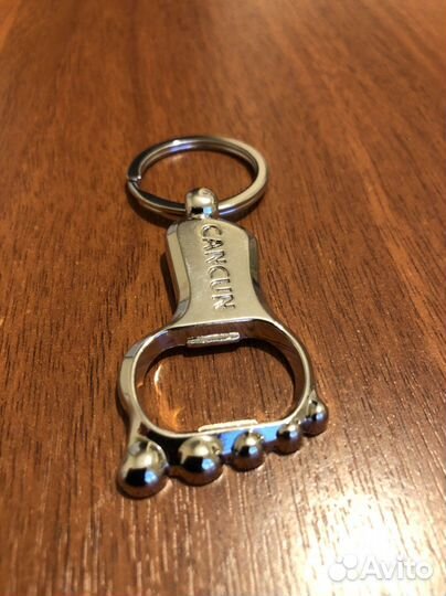 Брелок открывашка