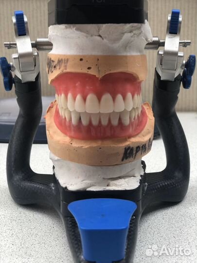 Зуботехнические услуги