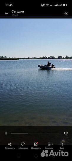 Лодка с мотором