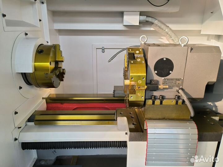 Токарный станок с чпу