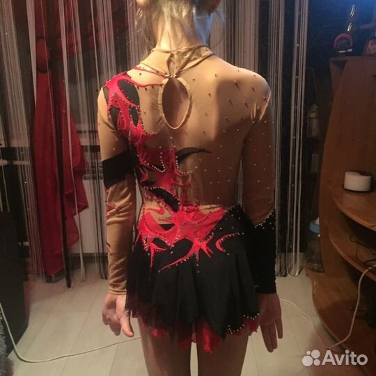 Купальник для художественной гимнастики