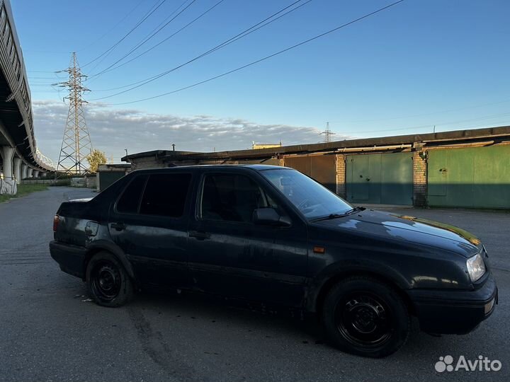 Volkswagen Vento 1.8 МТ, 1992, 155 500 км