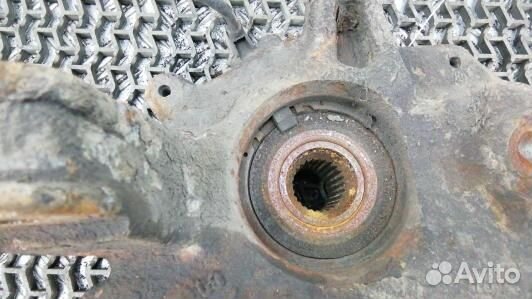 Ступица передняя правая renault megane 3 (LPH08N90