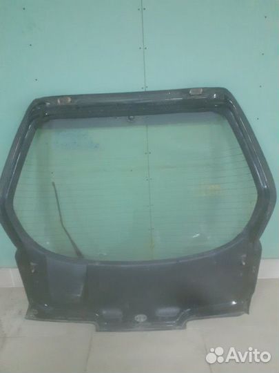 Крышка багажника задняя Honda Integra