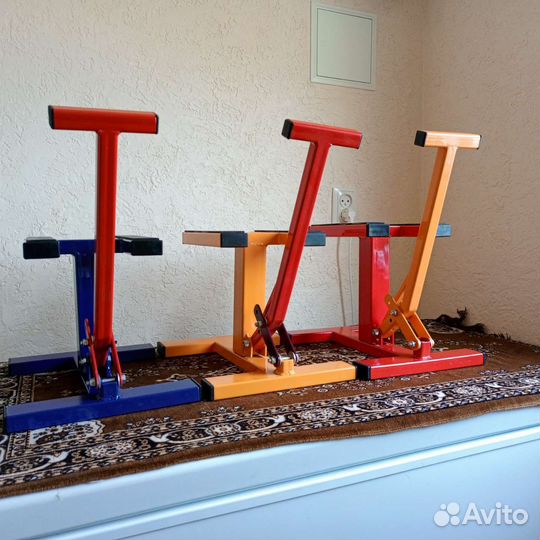 Подставка под мотоцикл