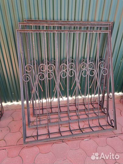 Металлические решетки на окна