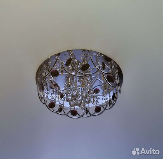 Люстра потолочная