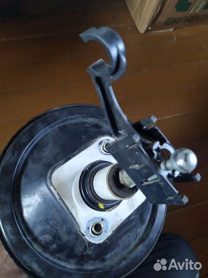 Вакуумный усилитель audi a4 b5 / vw passat b5