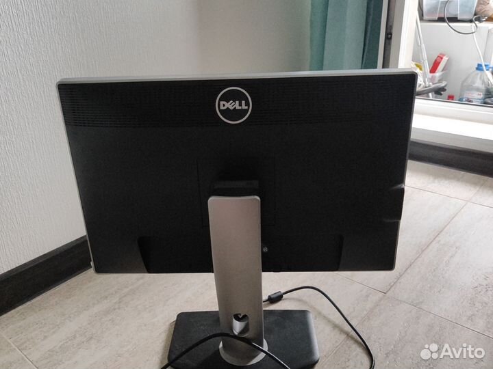 Монитор Dell u2412mc