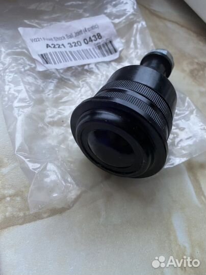 Шаровая опора пневмостойки Mercedes C216