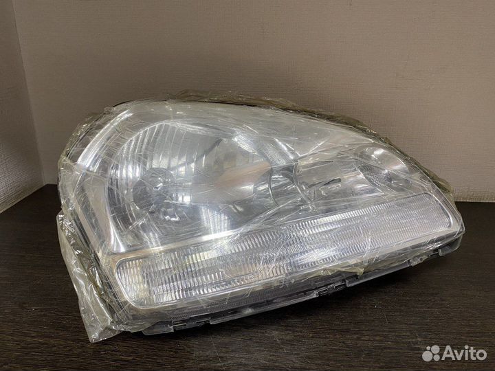 Фара hyundai tucson правая