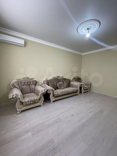 2-к. квартира, 50 м², 8/9 эт.