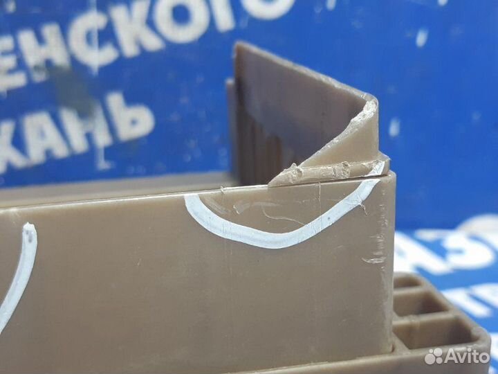 Блок предохранителей салона Toyota Corolla 120