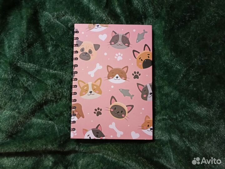 Блокноты ежедневники в линейку