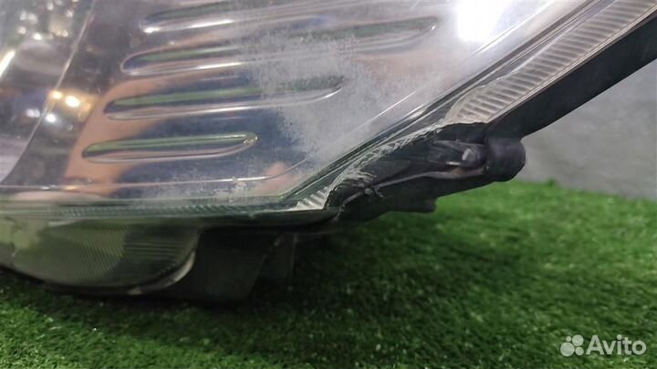 Фара левая Suzuki SX4 2008