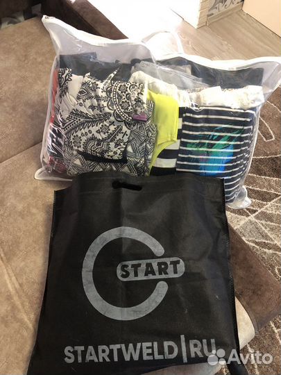 Два пакета вещей на девушку размер 44