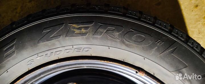 Pirelli Ice Zero 185/65 R15