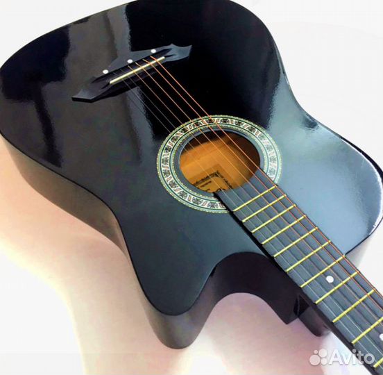 Гитара акустическая