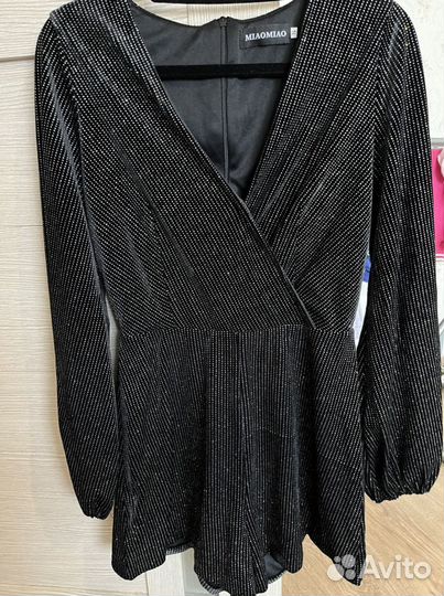 Комбинезон праздничный женский, размер S