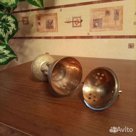 Чаша с крестом