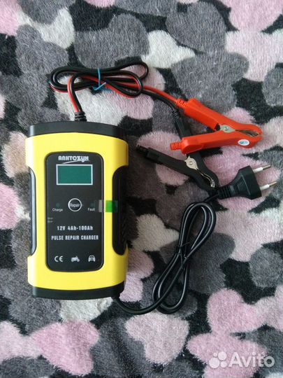 Зарядное устройство автоматическое для автомобиля