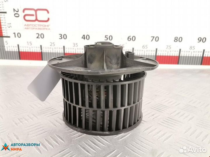 Моторчик печки Ford Galaxy 1998 1109783