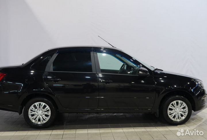 LADA Granta 1.6 МТ, 2022, 16 412 км