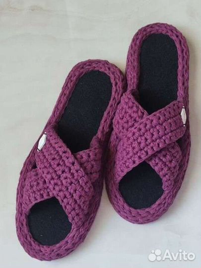Женские домашние тапочки