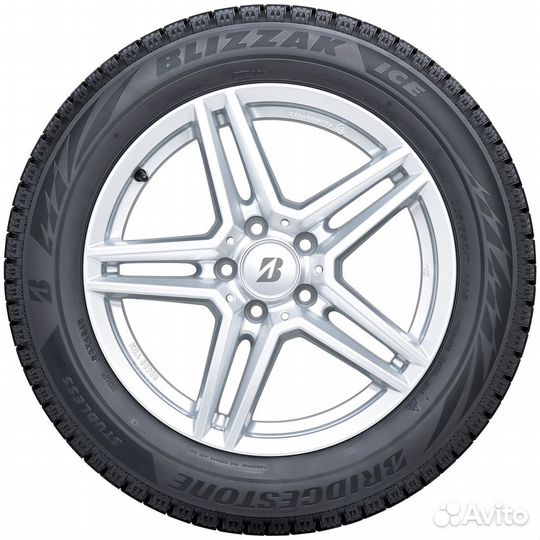 Bridgestone Blizzak Ice 215/60 R17