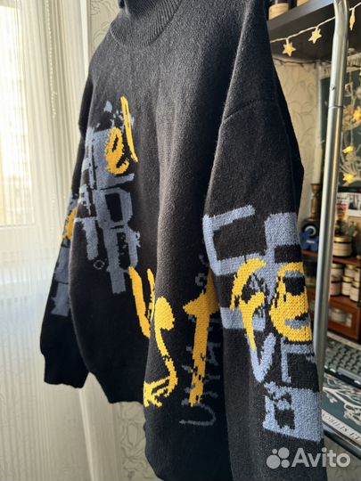 Зимний свитер мужской