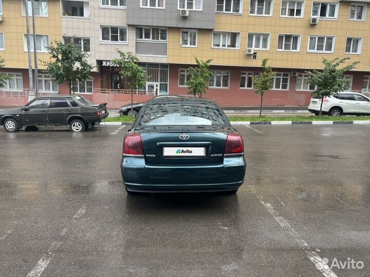 Toyota Avensis 1.8 МТ, 2006, 313 000 км