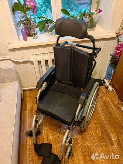 Коляска инвалидная