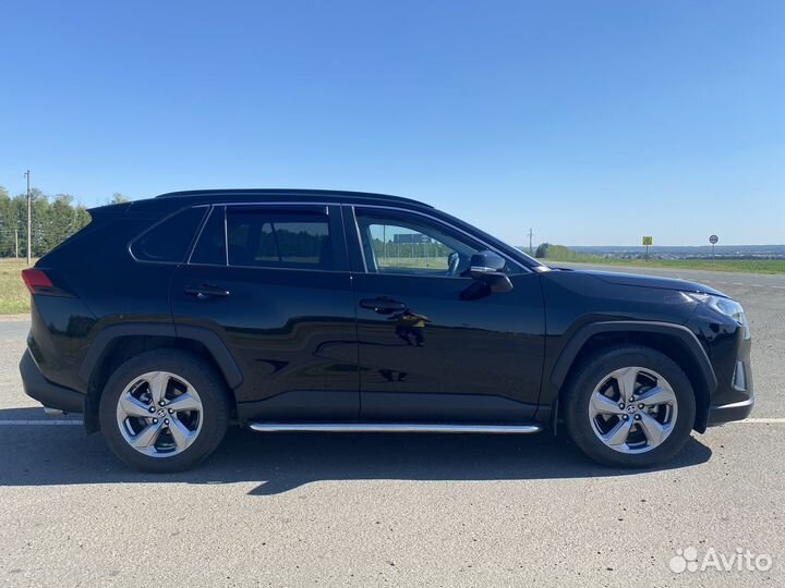Toyota RAV4 2.0 CVT, 2021, 9 900 км